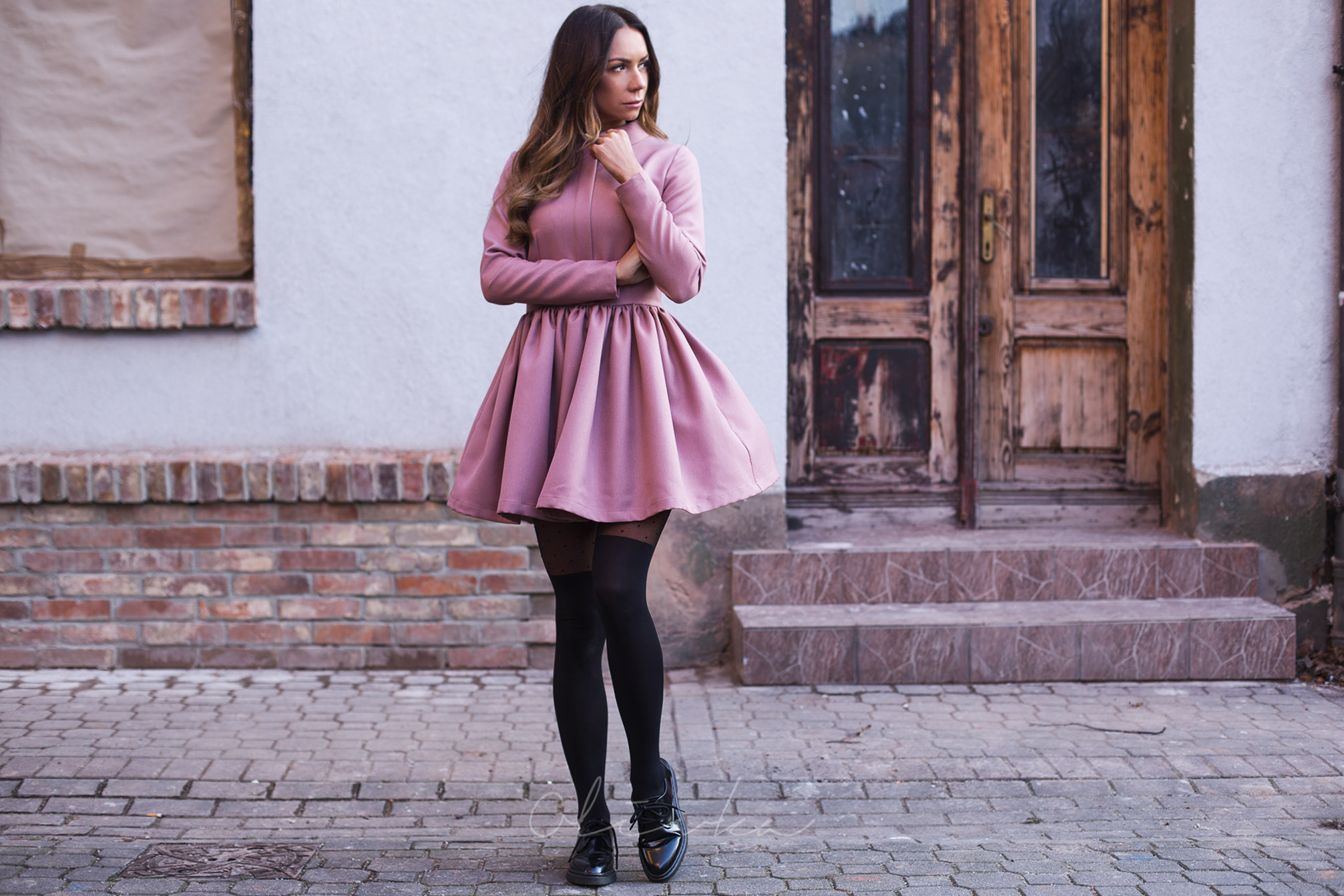 Rajstopy zakolanówki, gatta, sukienka belette, najmodniejsza mama, najmodniejsze sukienki