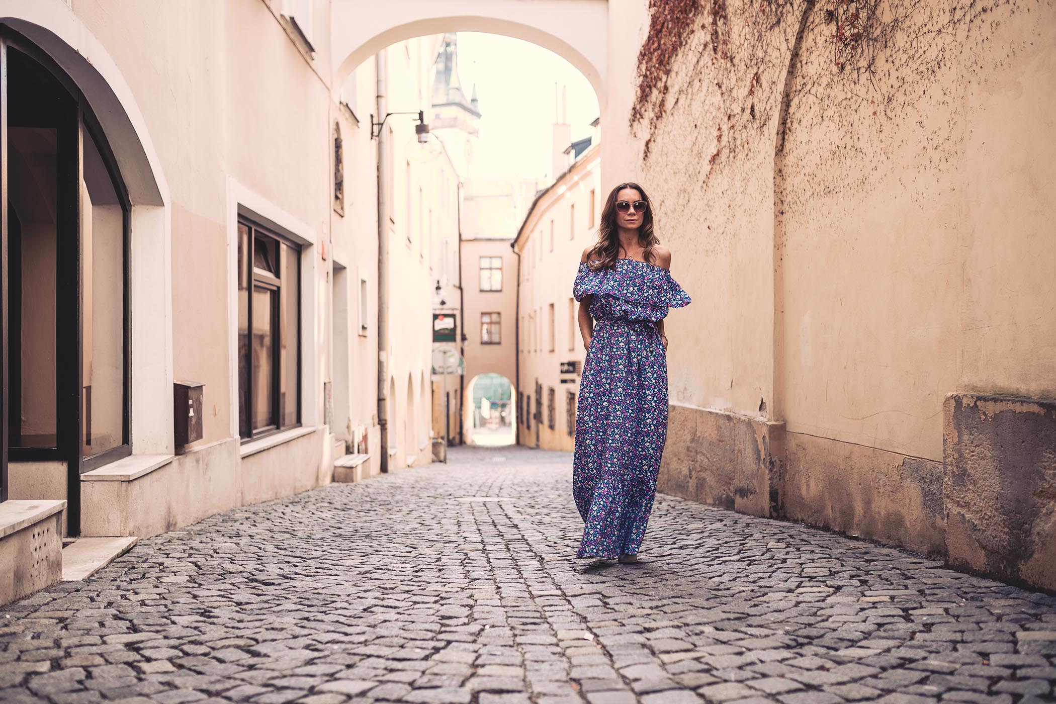 Ołomuniec, Olomouc, miasto Ołomuniec, Polanka fashion, sukienki w kwiaty, olivka blog