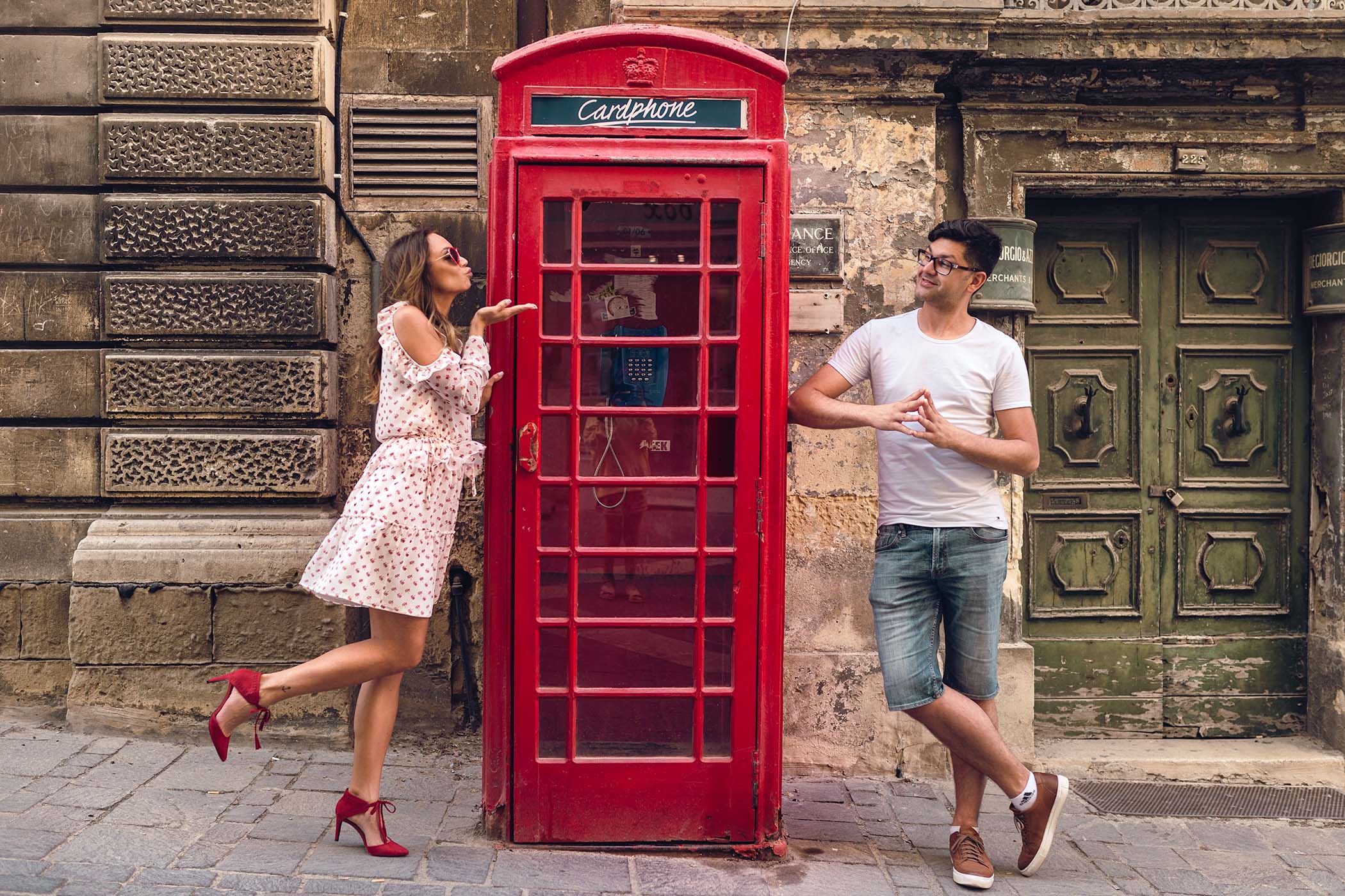 budka telefoniczna Malta, Malta, La Valletta ciekawoski, Valletta ciekawostki, uliczki Valletty