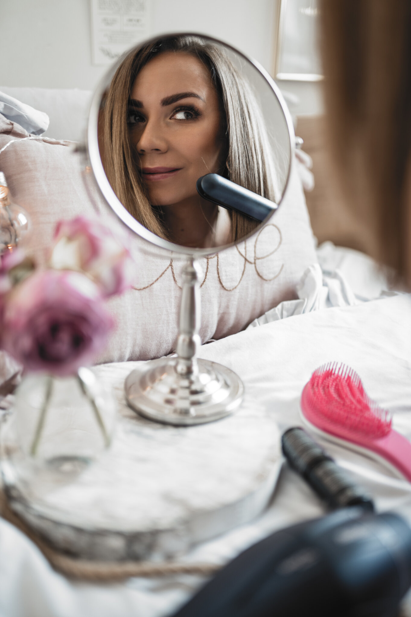 Prostowanie prostownicą do włosów BaByliss