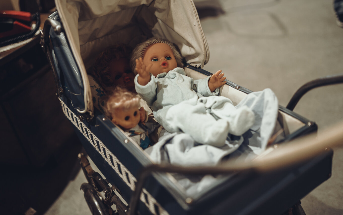 Wózek i lalki z okresu PRLu
