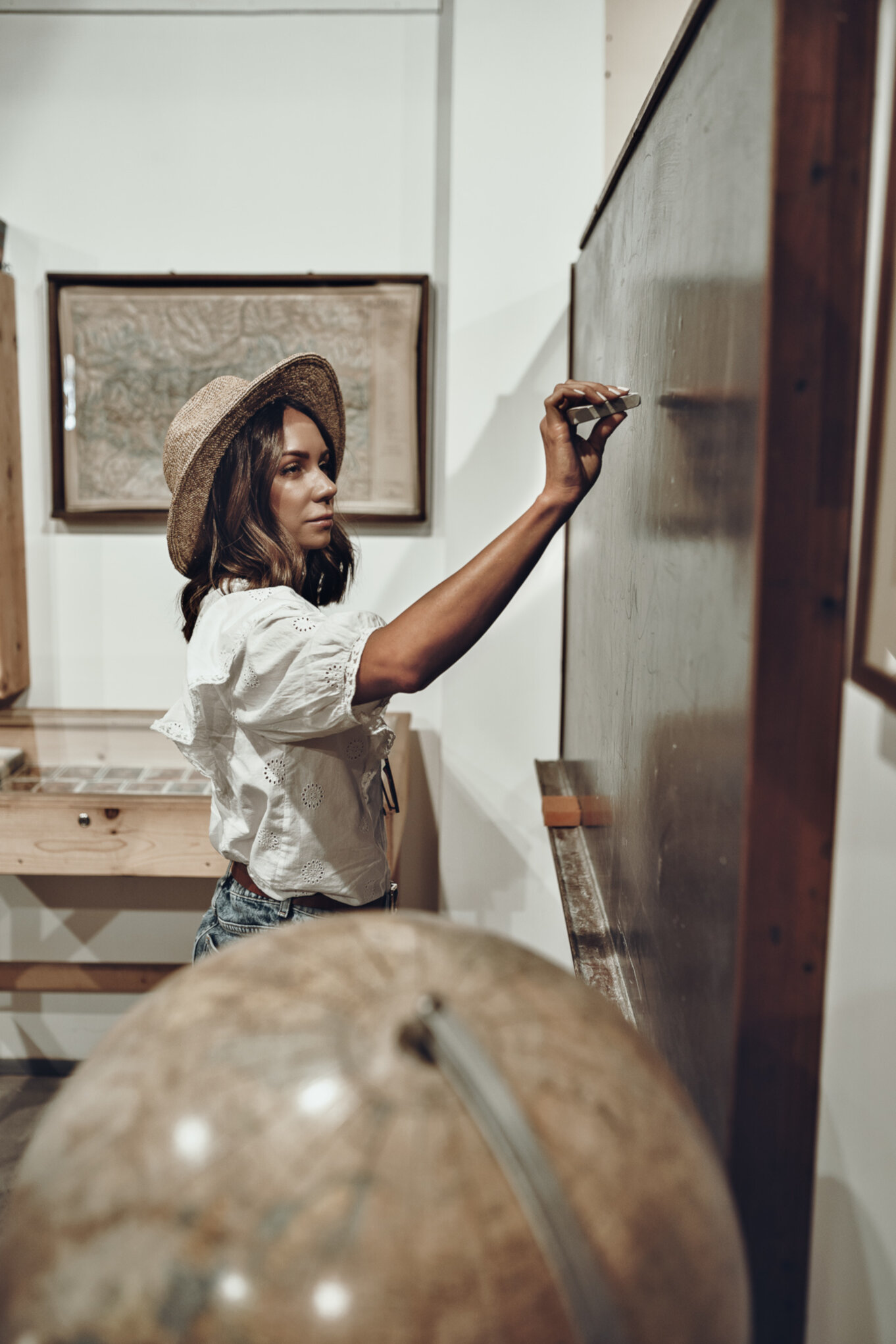 Zajęcia w sali lekcyjne z czasów PRLu