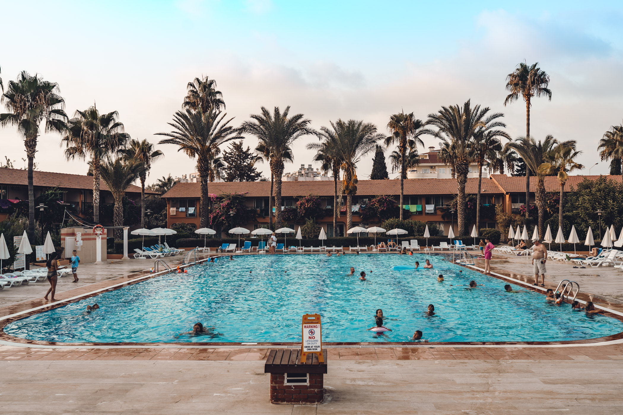 Hotel z basenem w Turcji