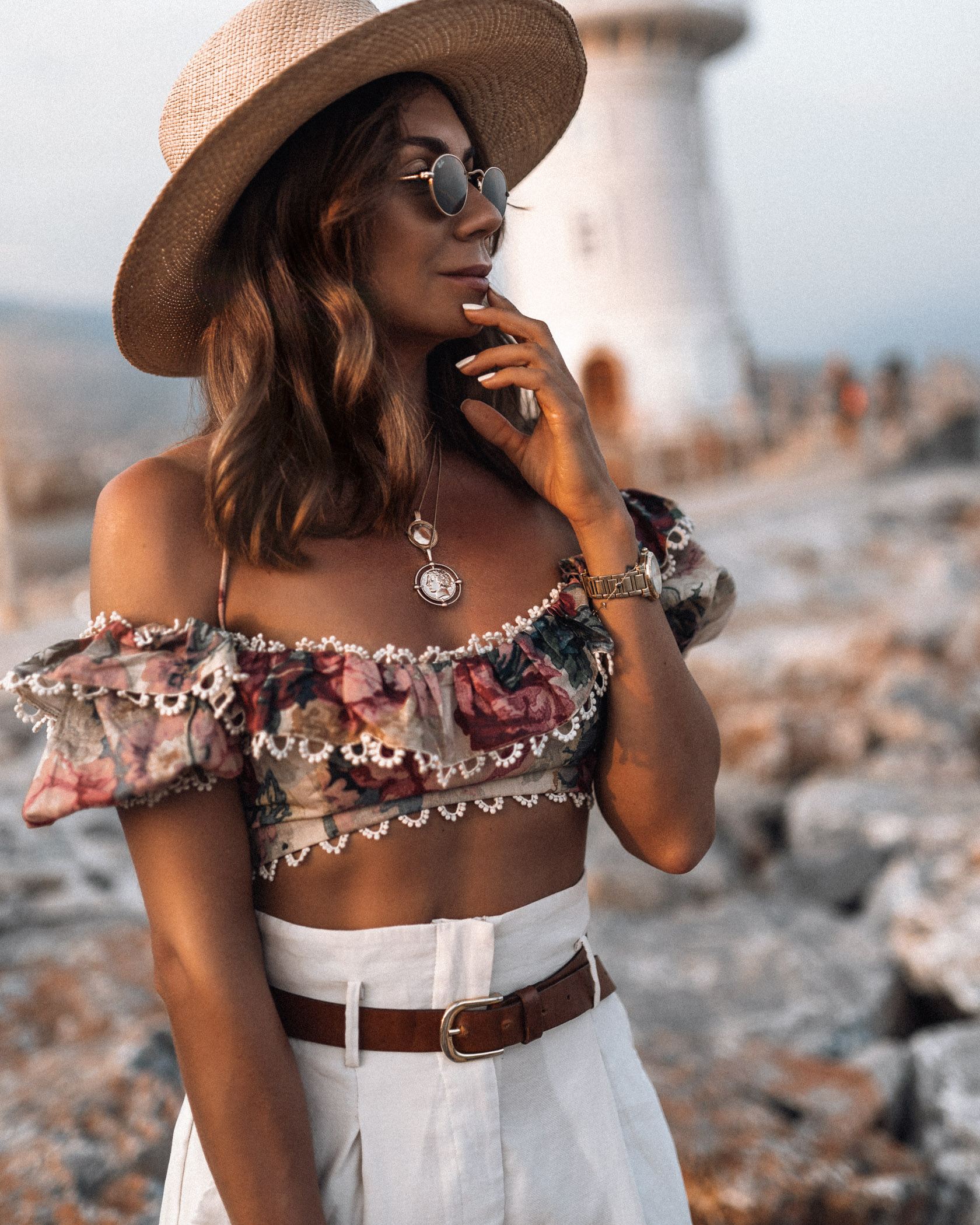 Bluzka Zimmermann, zakupy w shopbop, zimmermann polska, zimmermann shopbop, alanya latarnia, alanya port, medaliony mango, szorty z wysokim stanem mango