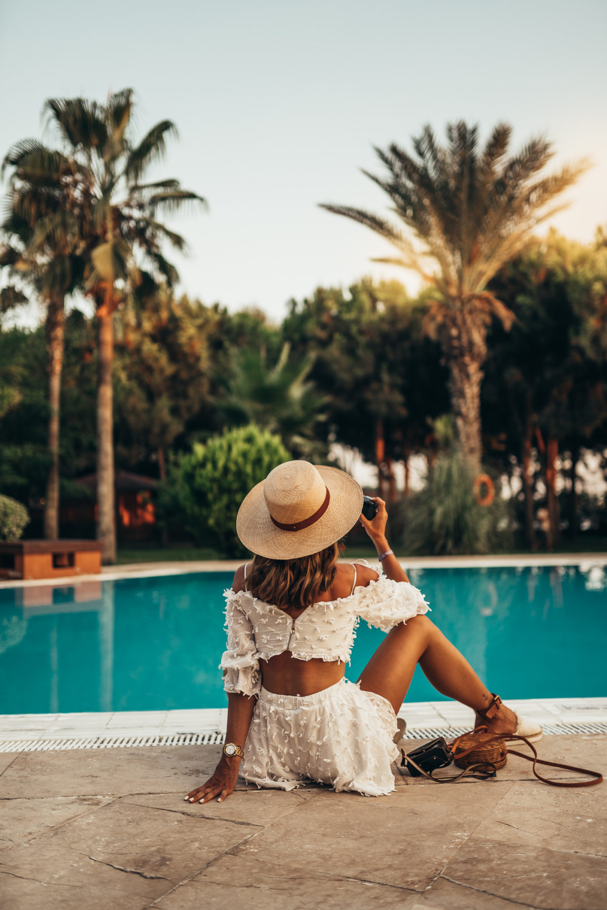 Basen przy hotelu Club Turtas Beach w Turcji