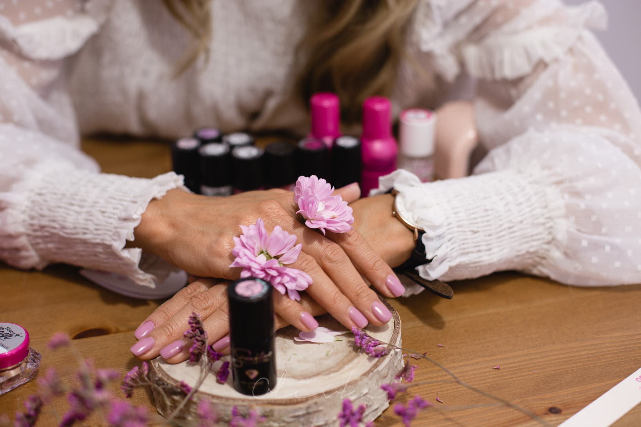 Paznokcie po manicure hybrydowym