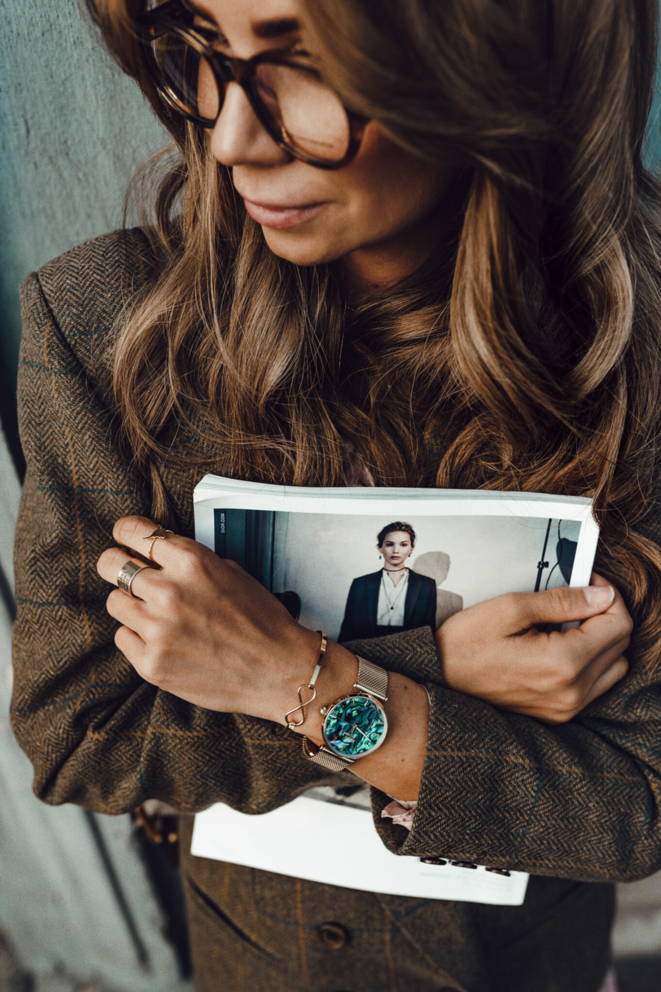 Brązowy żakiet w kratę